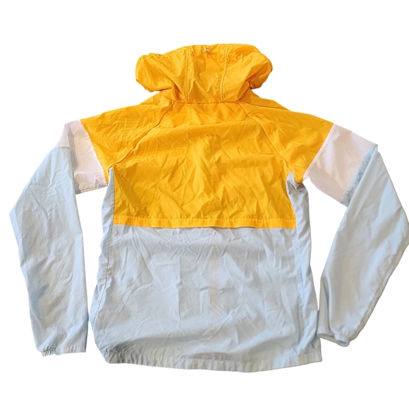 Cotopaxi’s Palmas Windshell Active Jacket - womens small - Picture 3 of 6